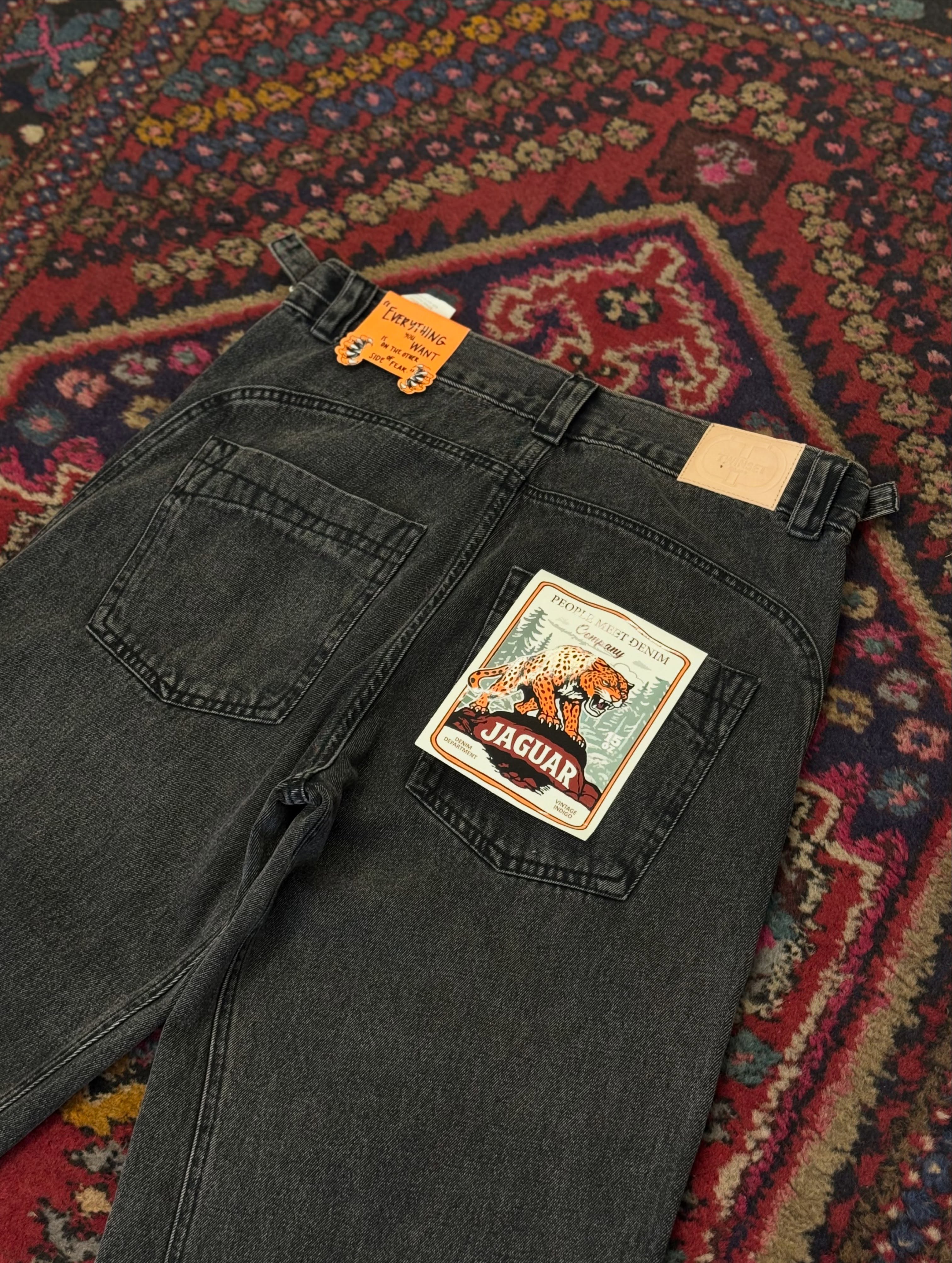 شلوار بگ — بدون دسته‌بندی — یوفو استایل — رنگ medium-wash — تصویر 10